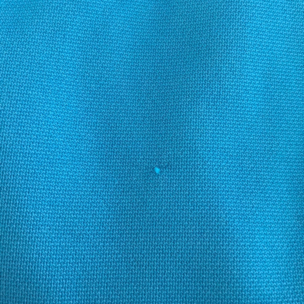 Under Armour hoodie size MD - Picture 2 of 3